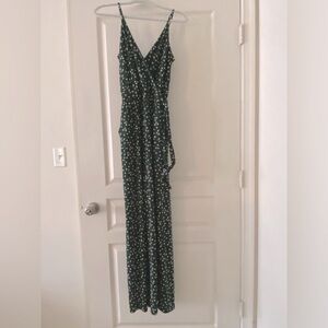 NWT Kaleigh brand flower printed dark green jumpsuit in small